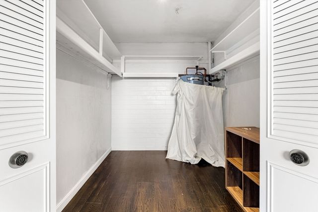 115 W Squantum St 811, Quincy, MA 02171