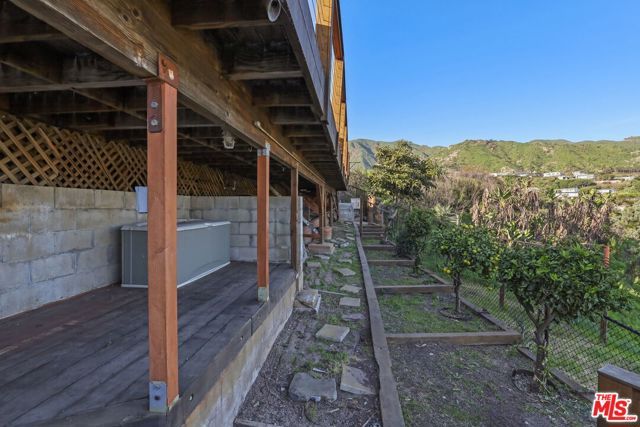 3912 Spray Lane, Malibu, CA 90265