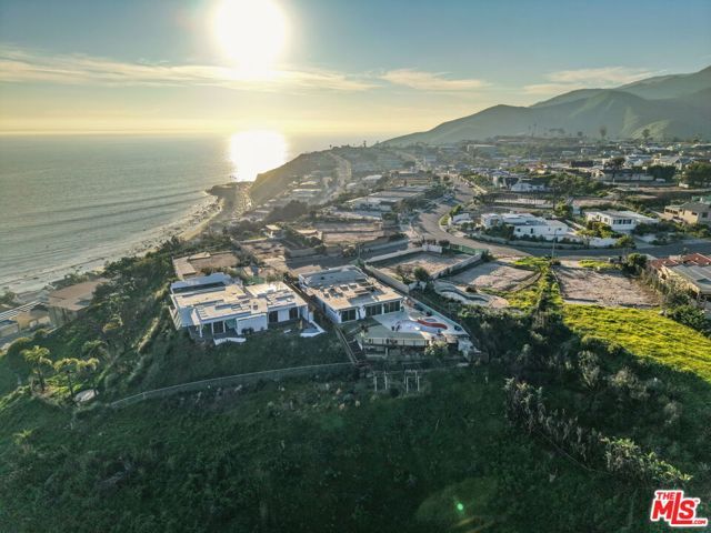 3912 Spray Lane, Malibu, CA 90265