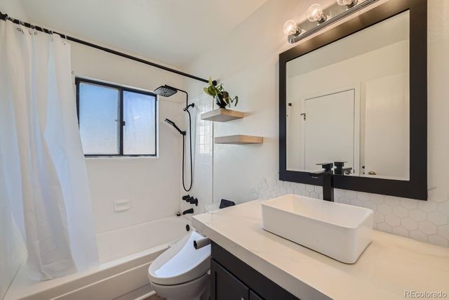 4600 Dillon Street, Denver, CO 80239