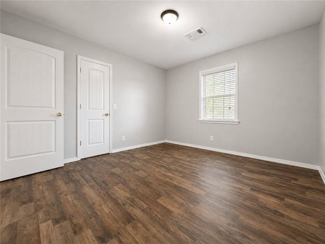 202 Meadow Place, Clarksville, AR 72830