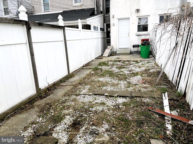 274 E ELM ST, Allentown, PA 18104
