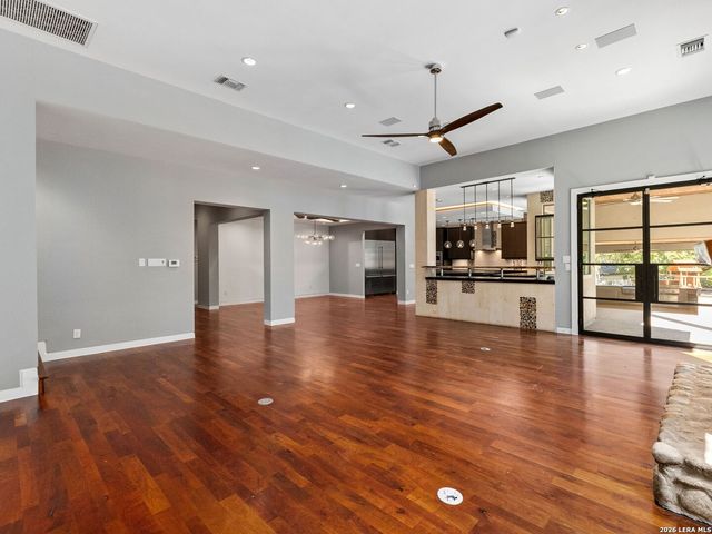 3 Whitechurch Lane, San Antonio, TX 78257