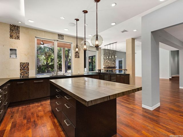 3 Whitechurch Lane, San Antonio, TX 78257