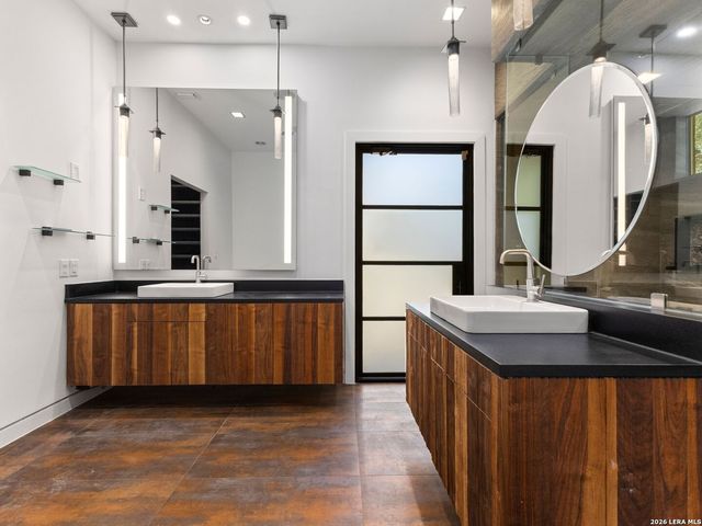 3 Whitechurch Lane, San Antonio, TX 78257