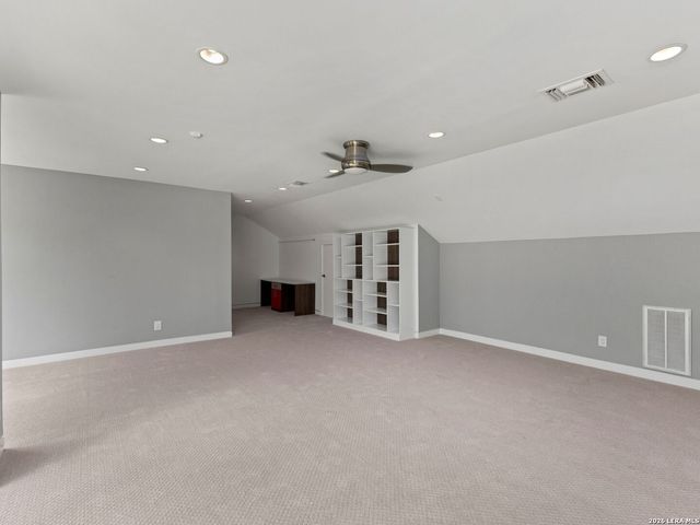 3 Whitechurch Lane, San Antonio, TX 78257