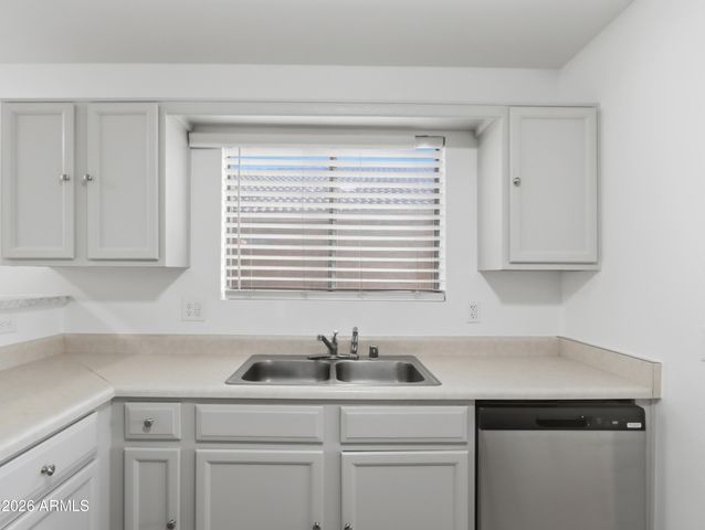 16940 N BRIARWOOD Drive, Surprise, AZ 85378