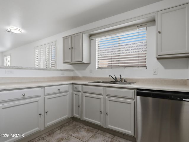 16940 N BRIARWOOD Drive, Surprise, AZ 85378