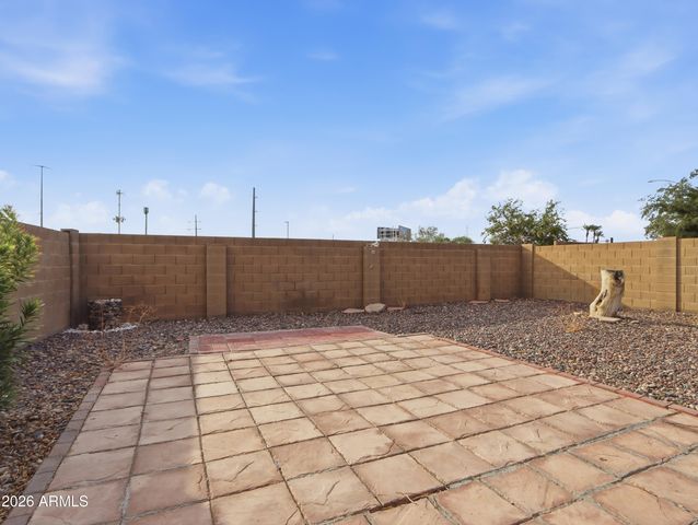 16940 N BRIARWOOD Drive, Surprise, AZ 85378