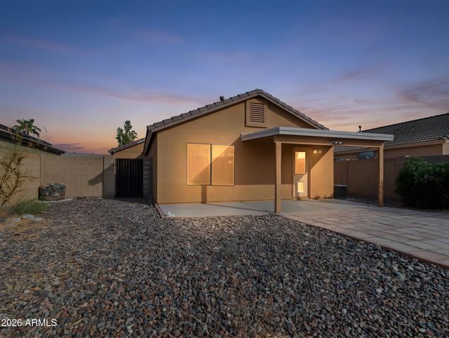 16940 N BRIARWOOD Drive, Surprise, AZ 85378