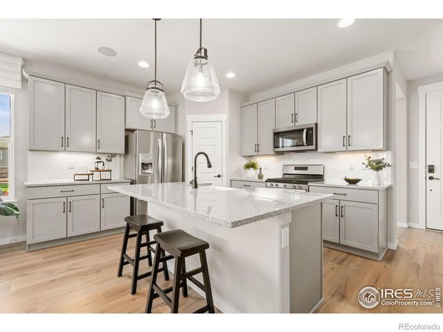 2124 Glean Court, Windsor, CO 80550