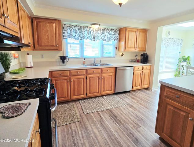 25 Pine Ridge Boulevard, Whiting, NJ 08759