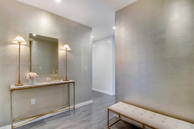 1000 Brickell Plaza PH5807, Miami, FL 33131