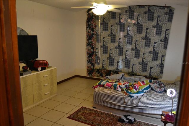 350 LAKE CRESCENT DRIVE, Debary, FL 32713