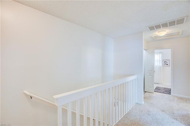 1832 Riddlesworth DR, Virginia Beach, VA 23456