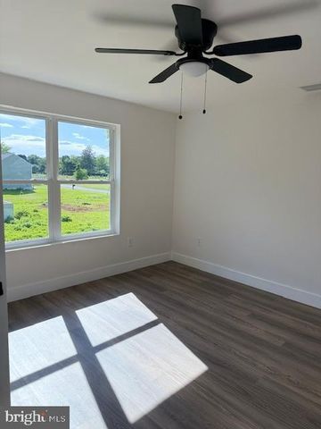 1447 SOUTH MALLARD ST., Clayton, NJ 08312