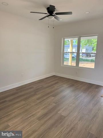 1447 SOUTH MALLARD ST., Clayton, NJ 08312