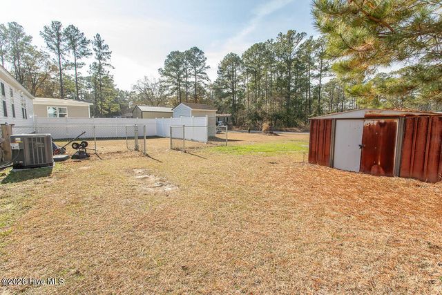 423 Gray Drive SW, Shallotte, NC 28470