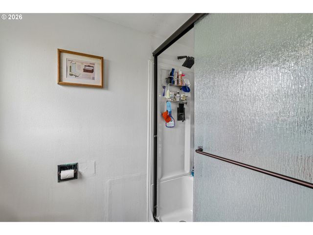 280 E 6TH St, Lafayette, OR 97127