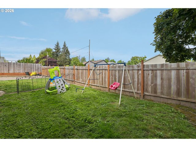 280 E 6TH St, Lafayette, OR 97127