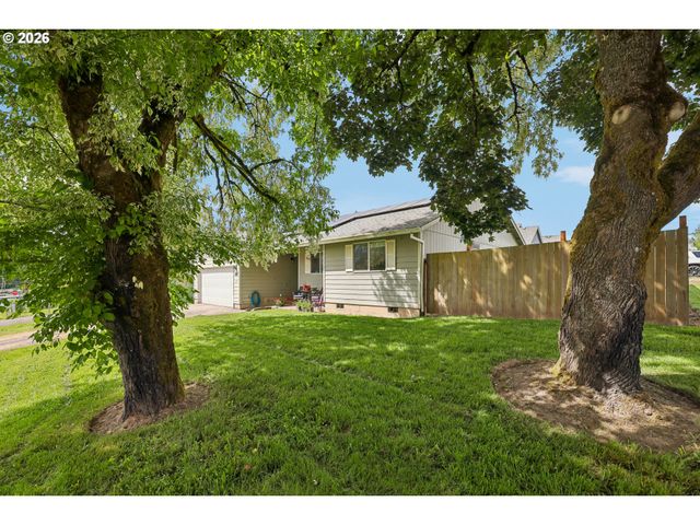 280 E 6TH St, Lafayette, OR 97127