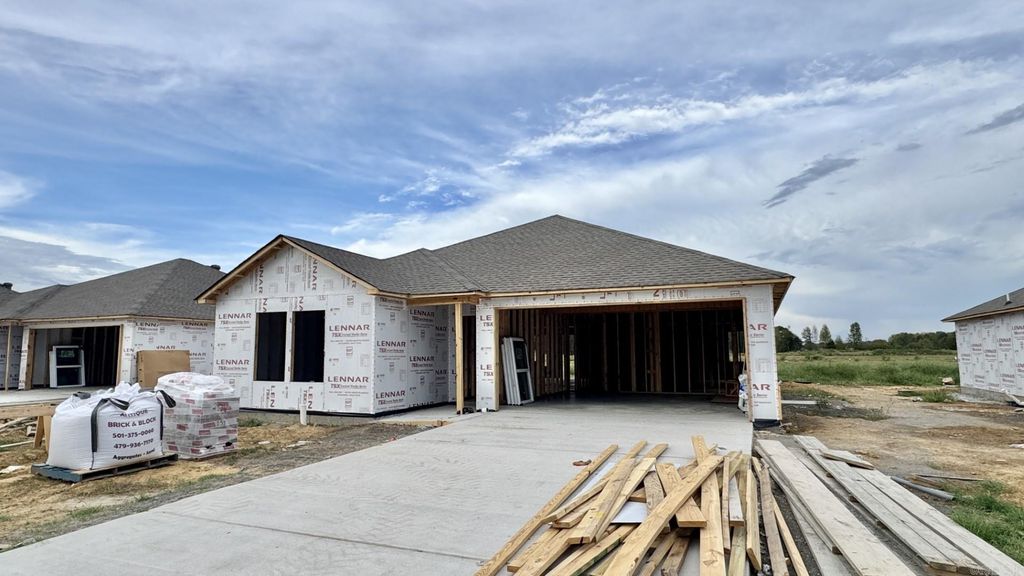 54 Farmhouse Loop, Beebe, AR 72012
