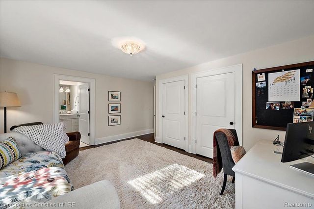 528 Covington Road, Bloomfield Hills, MI 48301