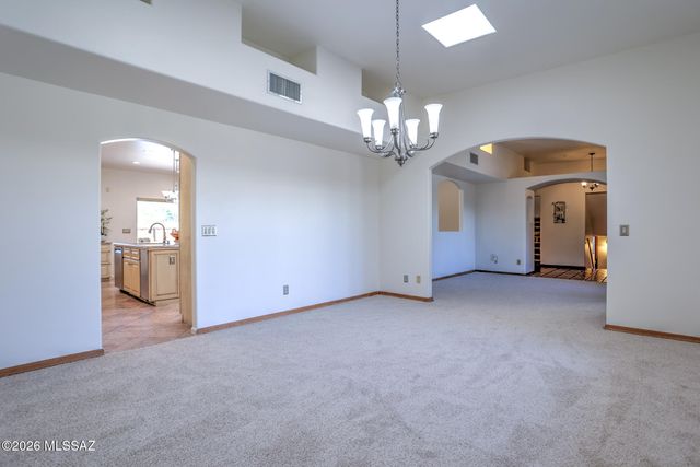 6610 E Circulo Invierno, Tucson, AZ 85750