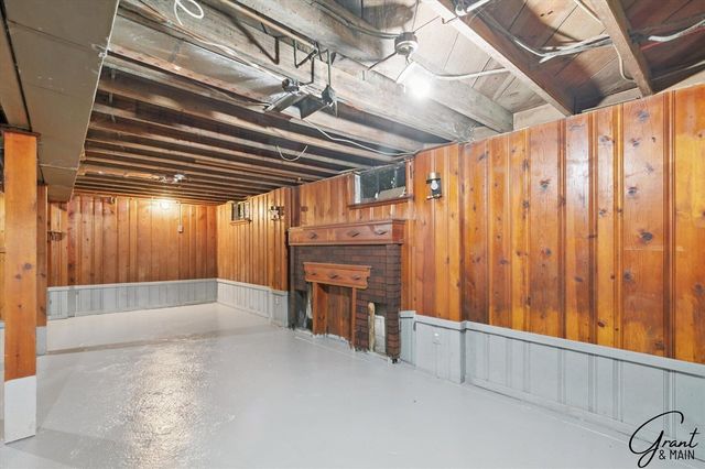 4082 Hereford Street, Detroit, MI 48224