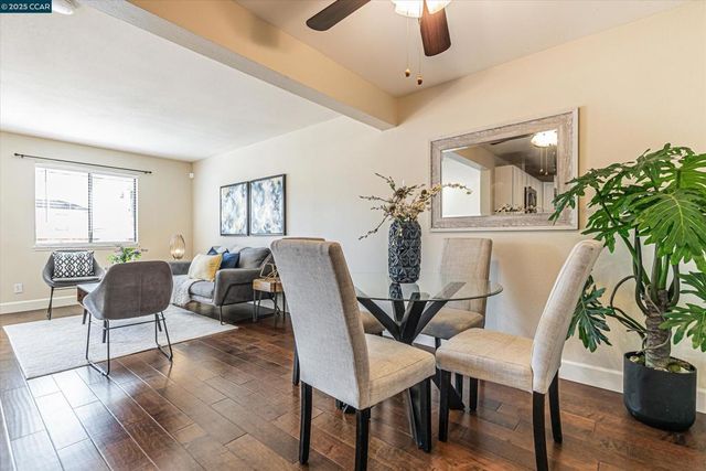 5055 Valley Crest Dr 196, Concord, CA 94521