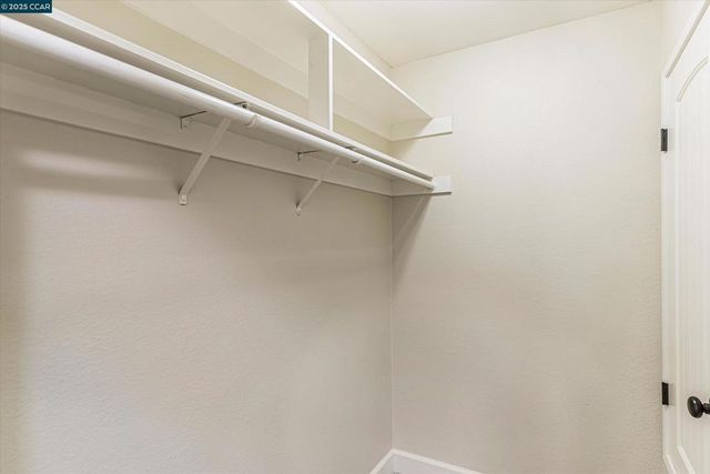 5055 Valley Crest Dr 196, Concord, CA 94521