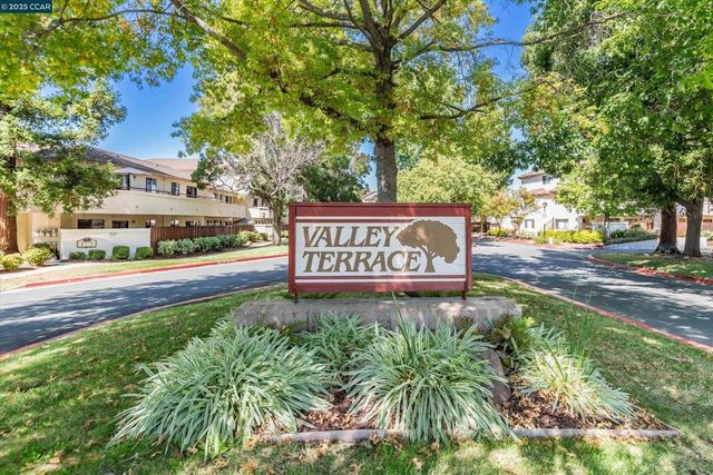 5055 Valley Crest Dr 196, Concord, CA 94521