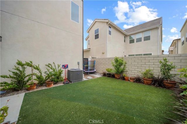 27014 Goldfields Court, Valencia, CA 91381