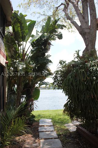 20145 NE 3rd Ct 12, Miami, FL 33179