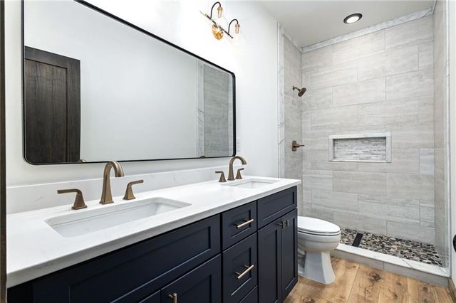 456 Back Pine Way, Ellijay, GA 30536