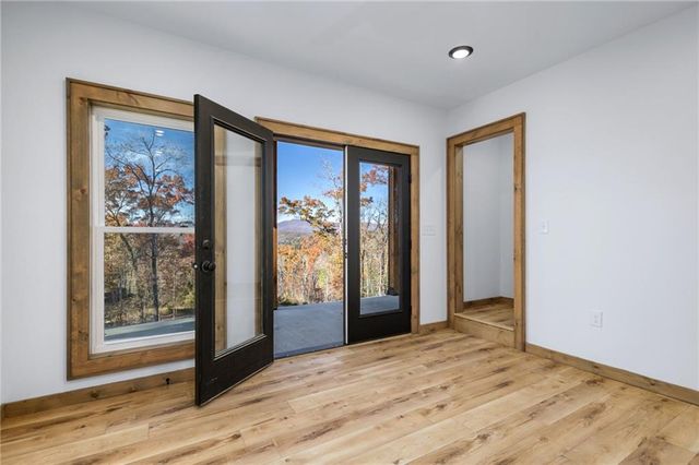 456 Back Pine Way, Ellijay, GA 30536