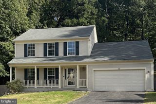 38 WOODS EDGE CT, Stafford, VA 22554