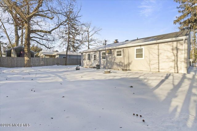 417 Riverview Road, Forked River, NJ 08731