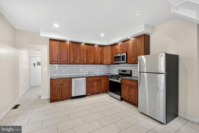 404 W WINONA ST, Philadelphia, PA 19144