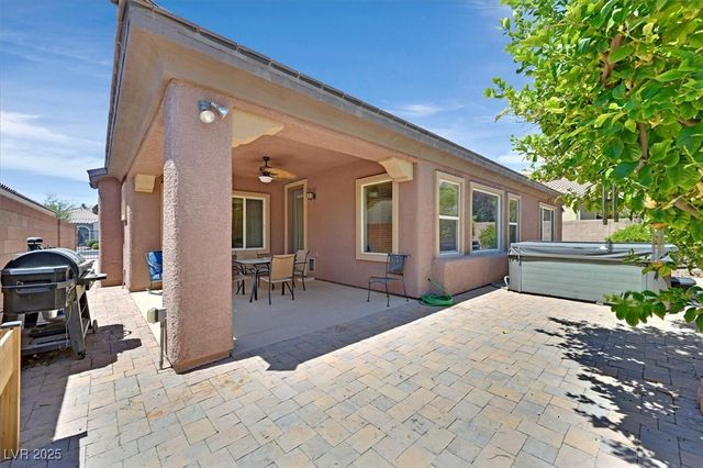 7341 Royal Melbourne Drive, Las Vegas, NV 89131