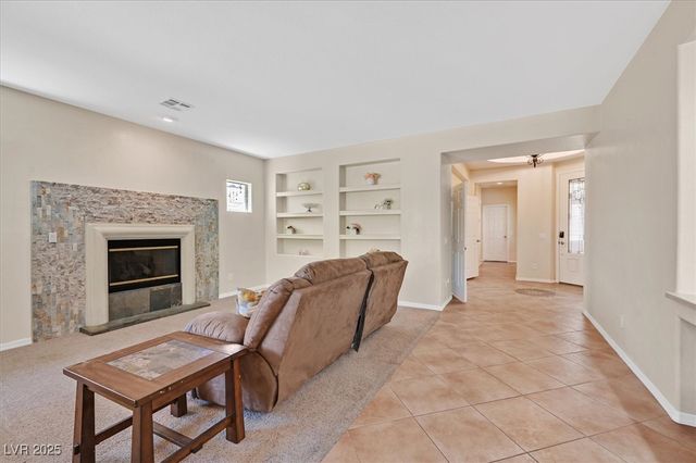 7341 Royal Melbourne Drive, Las Vegas, NV 89131