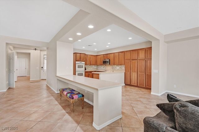 7341 Royal Melbourne Drive, Las Vegas, NV 89131