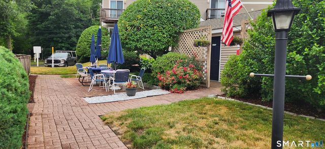 38 Glenrock 38, Norwalk, CT 06850