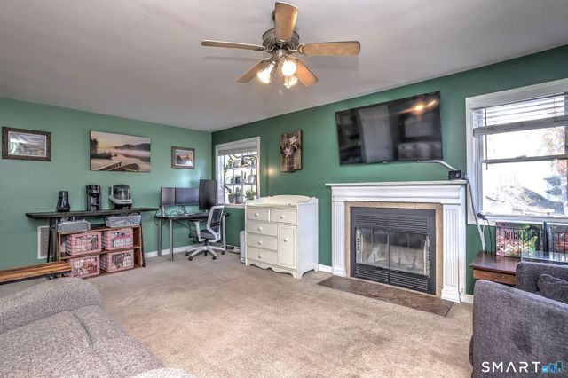 38 Glenrock 38, Norwalk, CT 06850