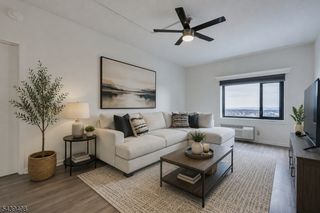 1 Carriage City Plz 1513, Rahway City, NJ 07065