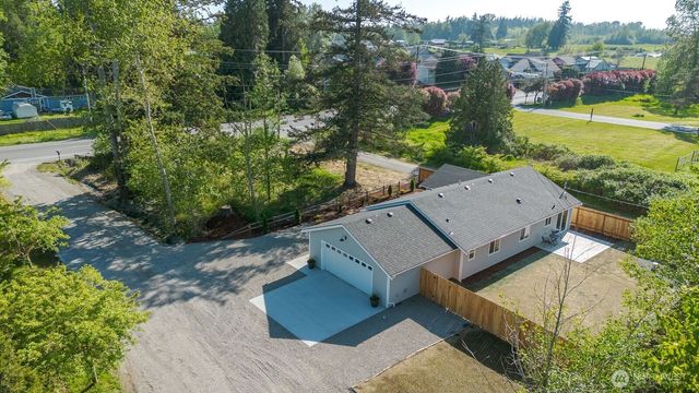 4392 Birch Bay Lynden Rd, Blaine, WA 98230