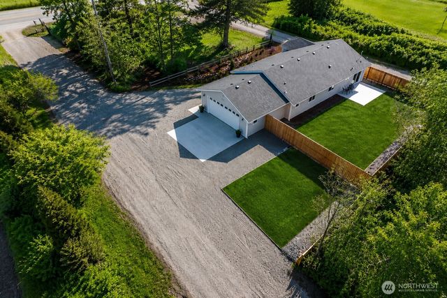 4392 Birch Bay Lynden Rd, Blaine, WA 98230