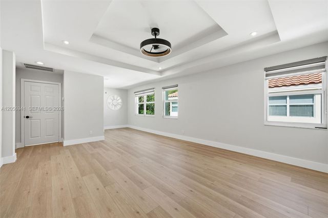 11070 Minneapolis Dr, Cooper City, FL 33026