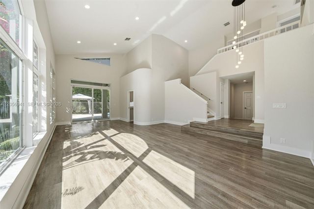 11070 Minneapolis Dr, Cooper City, FL 33026