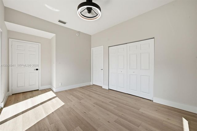 11070 Minneapolis Dr, Cooper City, FL 33026